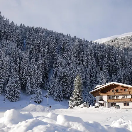 Haus Tanneck Pensionat