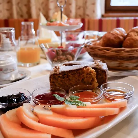 Haus Tanneck トゥクス