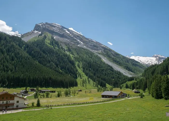 Haus Tanneck Тукс